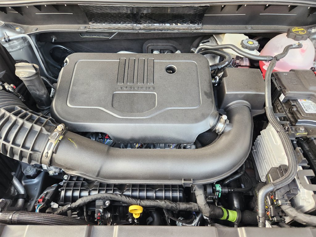 New 2026 Chevrolet Blazer LT w/ LPO, Floor Liner Package FWD image 19
