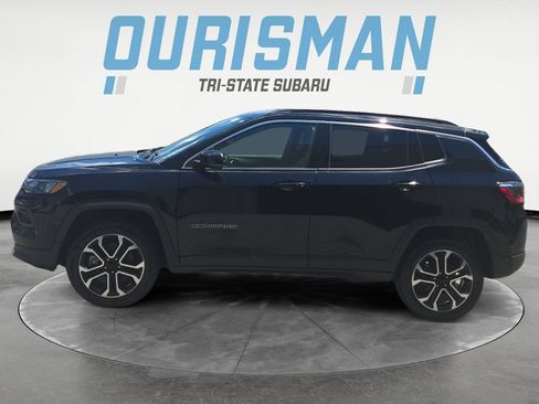 Used 2023 Jeep Compass Limited w/ Sun and Sound Group AWD/4WD image 3