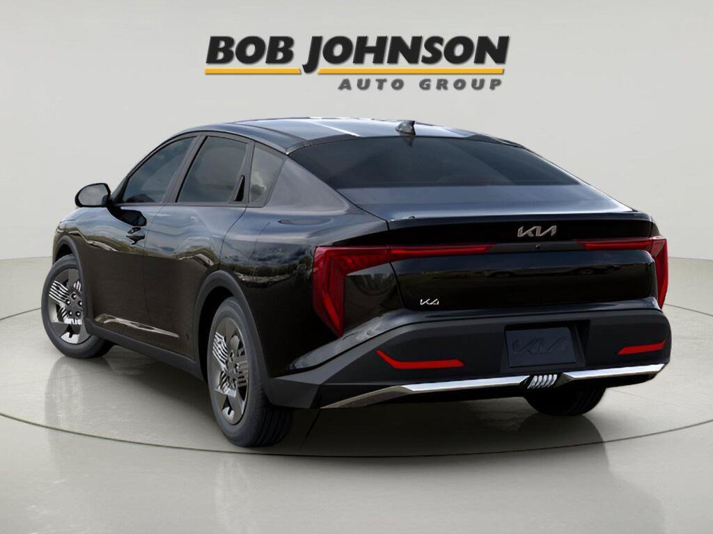 New 2026 Kia K4 FWD image 5