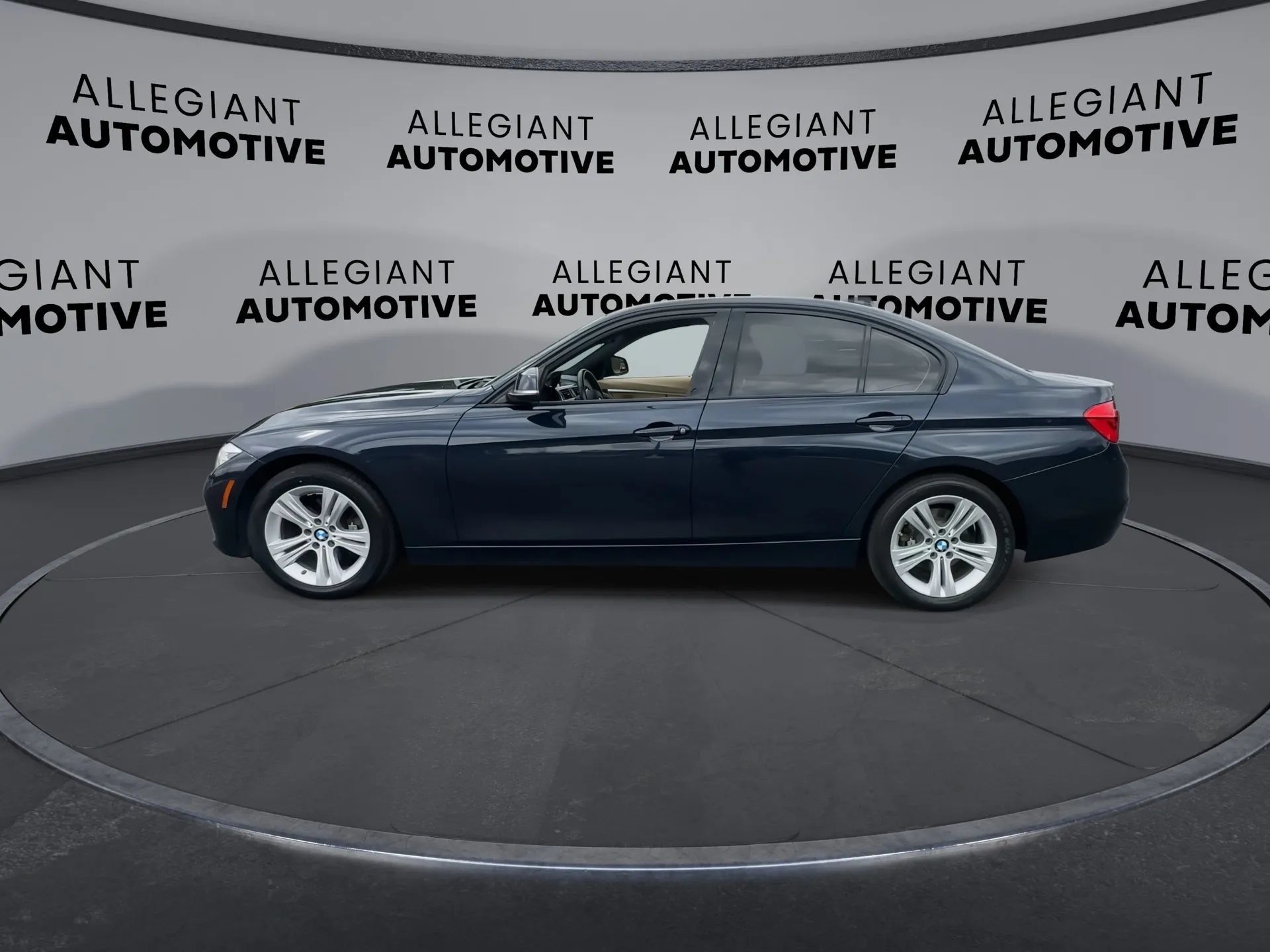 Used 2016 BMW 328i Sedan RWD image 7