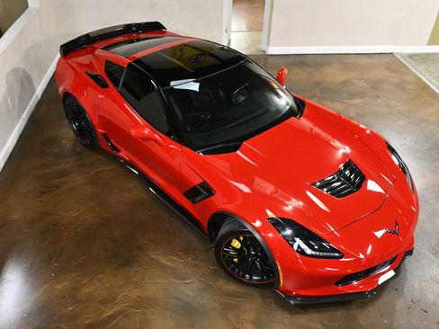 Used 2017 Chevrolet Corvette Z06 w/ Z07 Performance Package image 73