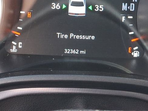 Certified 2020 Dodge Challenger SXT w/ Cold Weather Group image 19