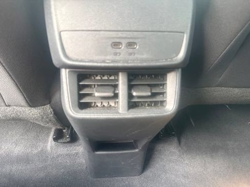 Used 2025 GMC Terrain Elevation AWD/4WD image 17