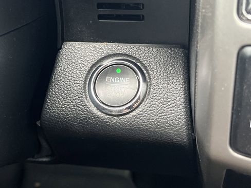 Used 2020 Ford F150 Lariat image 8