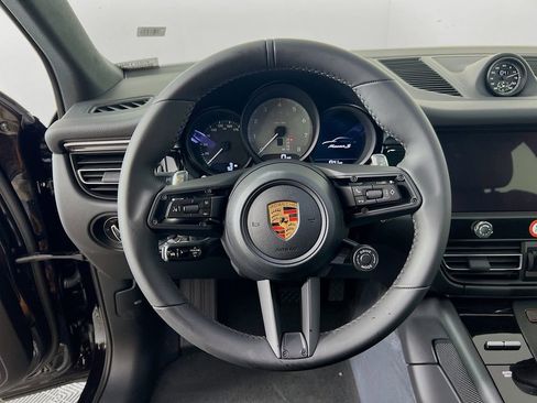 New 2026 Porsche Macan S image 12