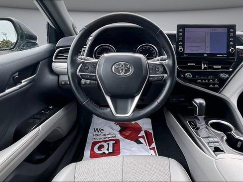 Used 2023 Toyota Camry XLE w/ Navigation Package image 8