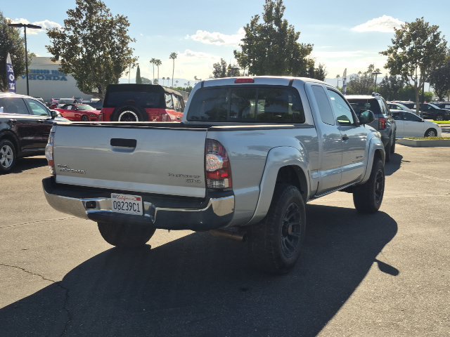 Used 2012 Toyota Tacoma PreRunner w/ SR5 Pkg RWD image 3