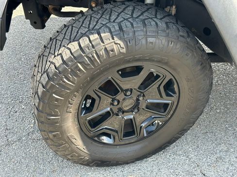Used 2016 Jeep Wrangler Unlimited Sport AWD/4WD image 28