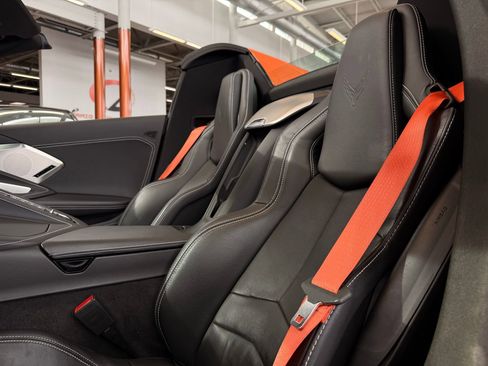 Used 2022 Chevrolet Corvette Stingray Preferred Conv w/ Z51 Performance Package image 35