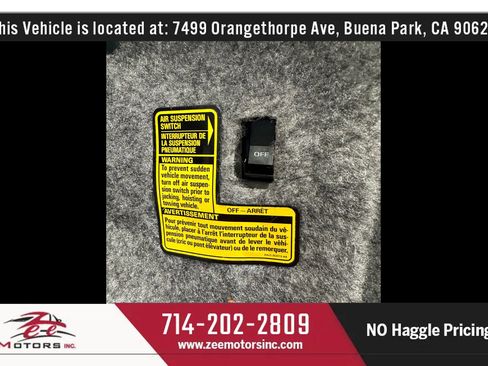 Used 1992 Lincoln Town Car Signature image 26