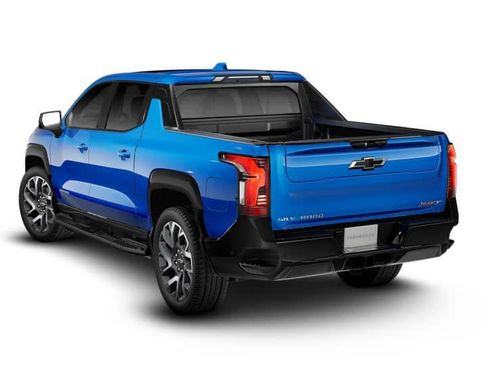 New 2025 Chevrolet Silverado EV RST image 30