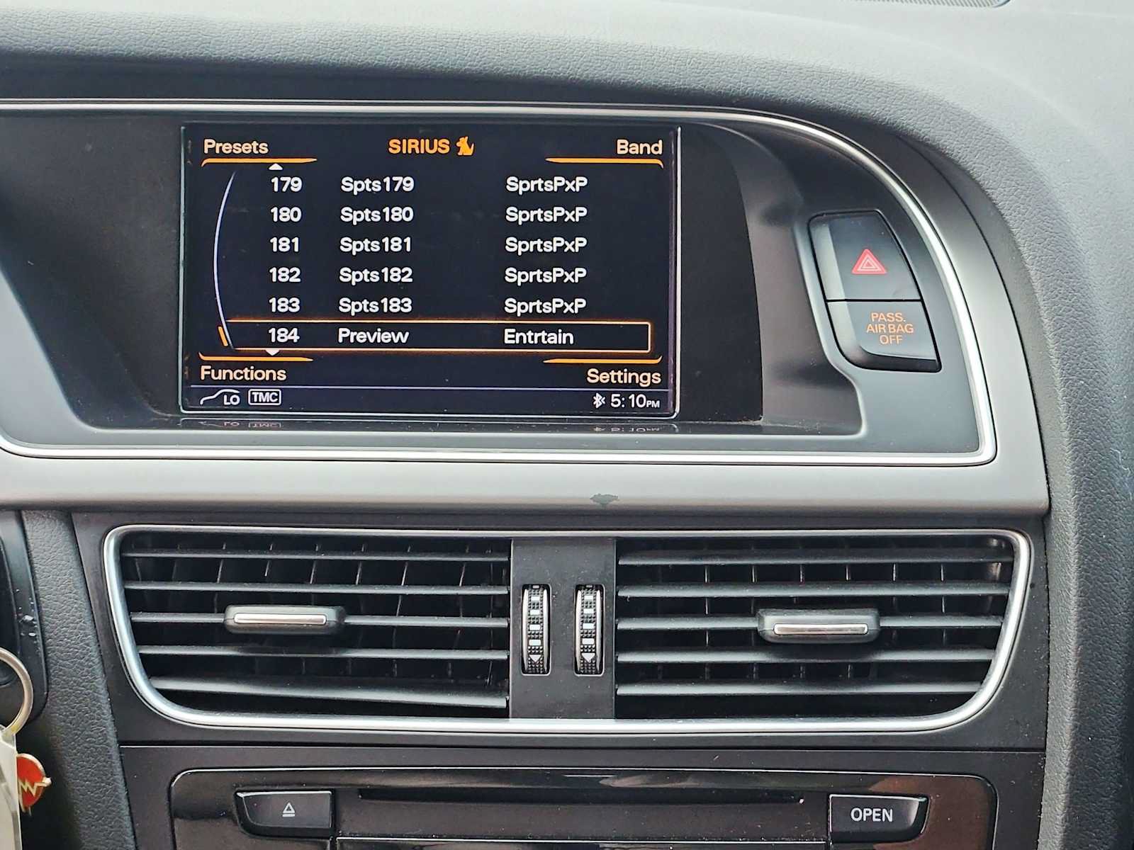 Used 2014 Audi A4 2.0T Premium w/ Audi MMI Navigation FWD image 21
