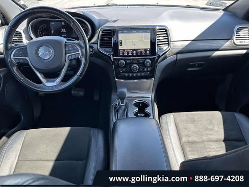 Used 2019 Jeep Grand Cherokee Altitude AWD/4WD image 11