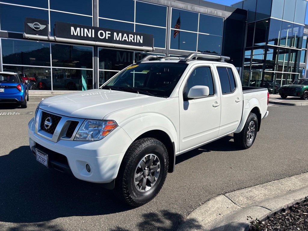 Used 2014 Nissan Frontier PRO-4X w/ Pro-4x Luxury Package AWD/4WD image 2