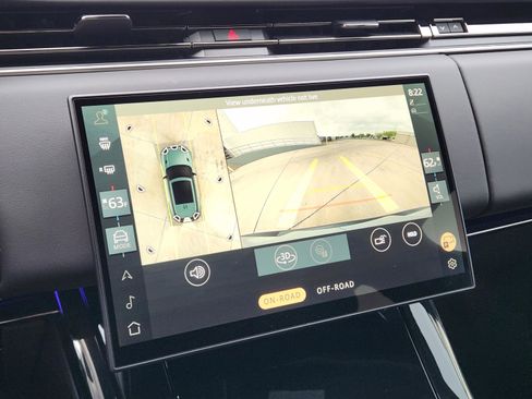 Used 2025 Land Rover Range Rover Sport Autobiography image 14