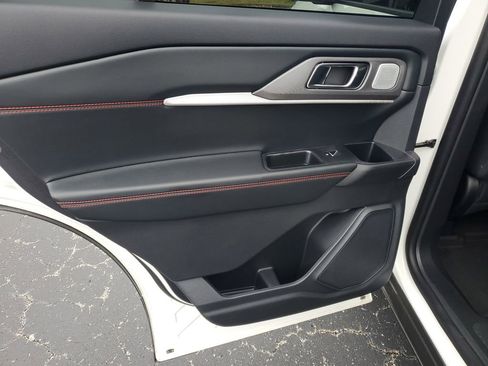 Used 2025 Ford Explorer ST w/ Sun And Sound Package image 18