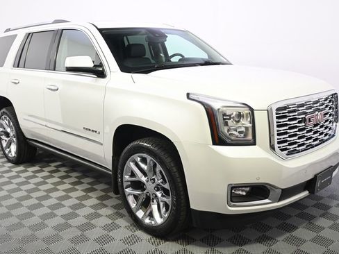 Used 2020 GMC Yukon Denali w/ Denali Ultimate Package AWD/4WD image 8