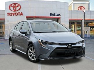 Used 2023 Toyota Corolla LE video 1