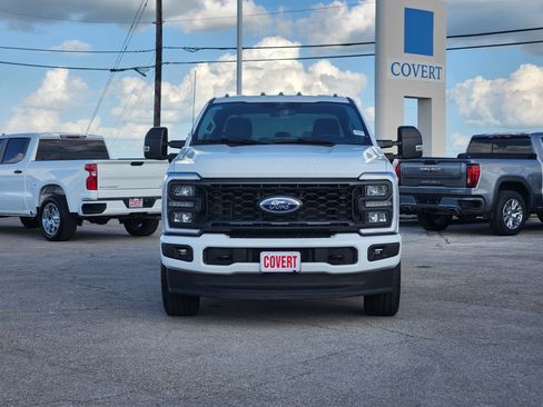 Certified 2023 Ford F350 XL w/ STX Appearance Package AWD/4WD image 2