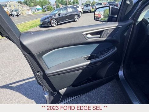 Used 2023 Ford Edge SEL w/ Sport Appearance Package AWD/4WD image 15