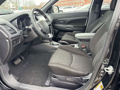 Used 2024 Mitsubishi Outlander Sport AWD image 9