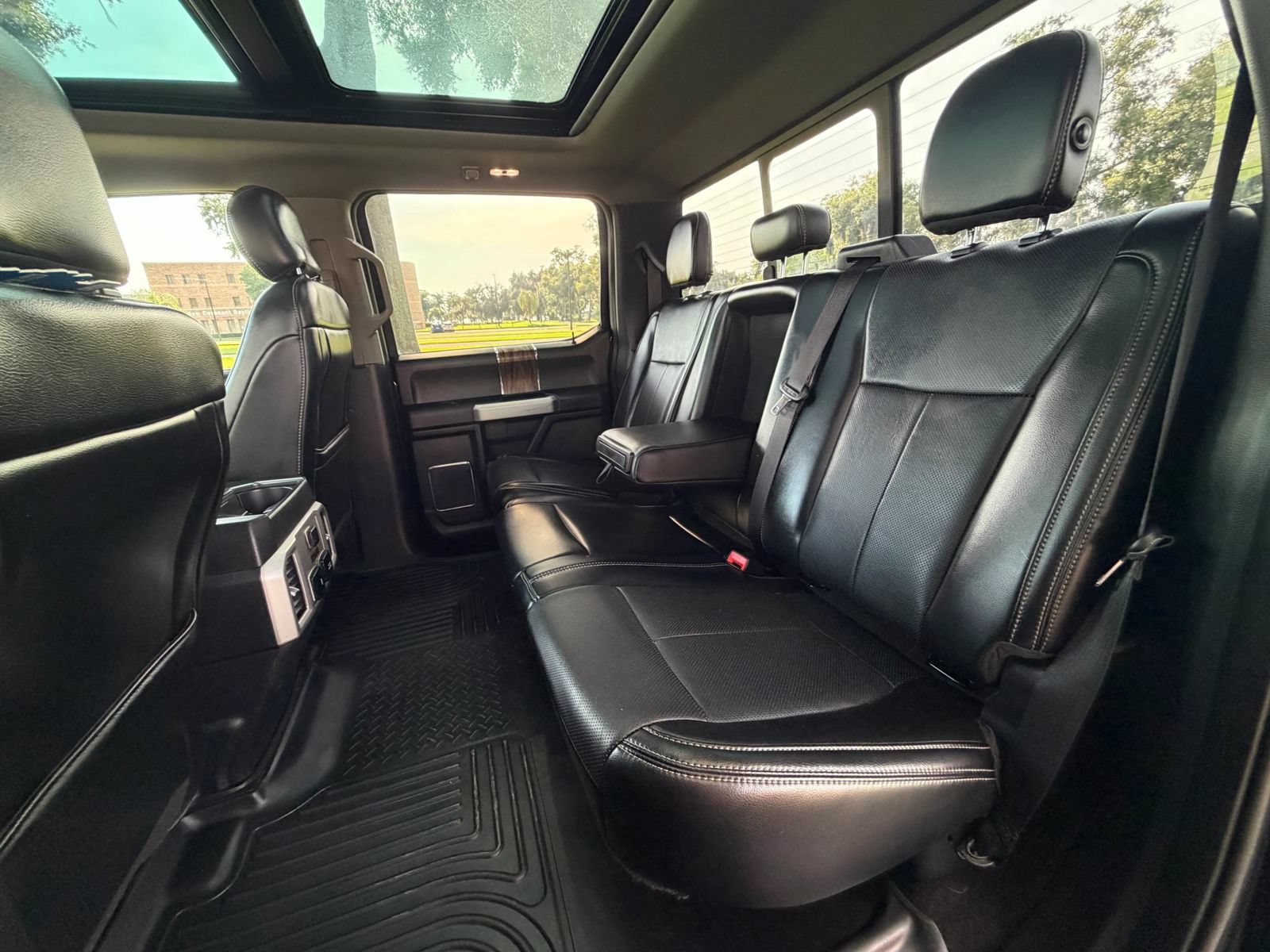 Used 2018 Ford F150 Lariat w/ Equipment Group 502A Luxury AWD/4WD image 59