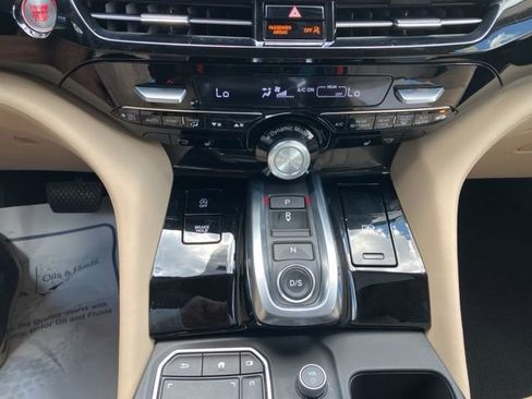 Used 2022 Acura MDX SH-AWD w/ Technology Package image 36