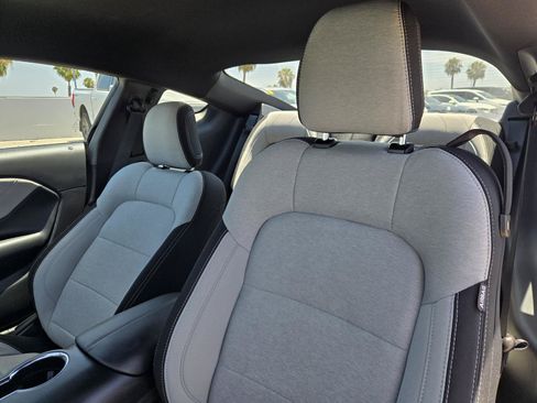 Used 2024 Ford Mustang Coupe RWD image 21