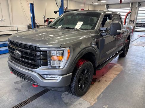 Used 2022 Ford F150 XLT w/ Equipment Group 302A High AWD/4WD image 2