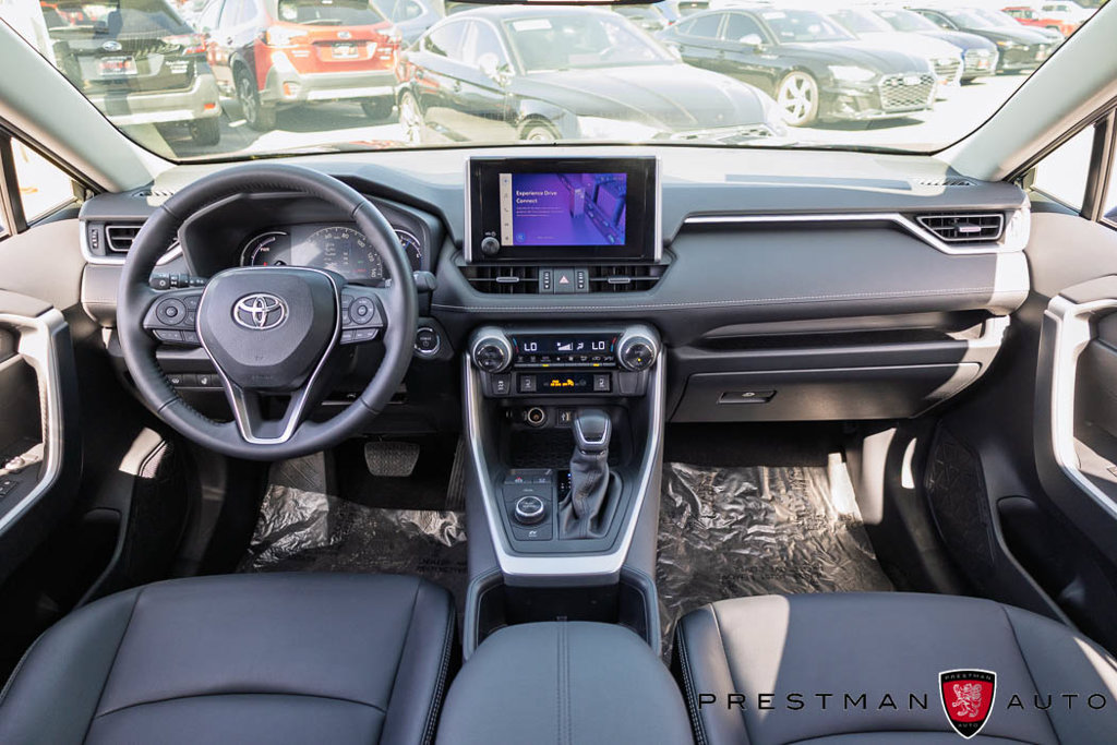 Used 2025 Toyota RAV4 XLE Premium w/ Weather Package AWD/4WD image 33