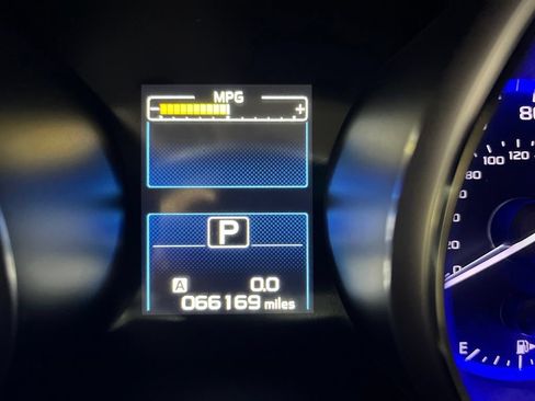 Used 2016 Subaru Legacy 2.5i Premium w/ Moonroof Package AWD/4WD image 20