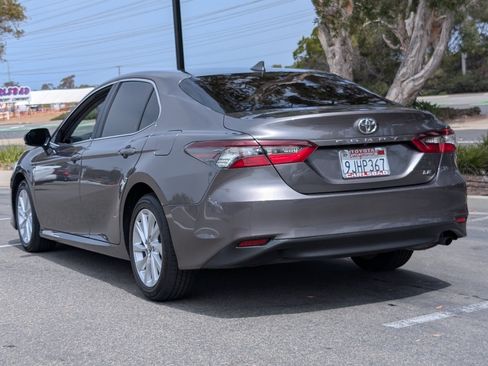 Used 2024 Toyota Camry LE FWD image 12