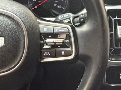 Used 2022 Kia Sorento SX FWD image 18