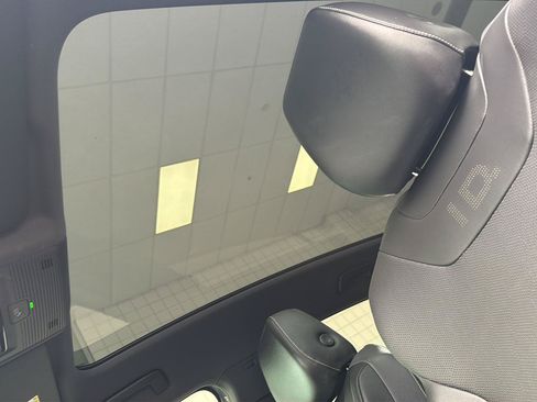 Certified 2023 Volkswagen ID.4 Pro S RWD image 14