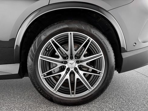 Used 2024 Mercedes-Benz GLC 43 AMG 4MATIC image 33