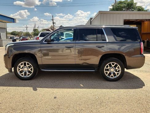 Used 2019 GMC Yukon SLT w/ Open Road Package RWD image 2