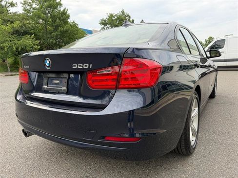 Used 2014 BMW 328i xDrive Sedan AWD/4WD image 12