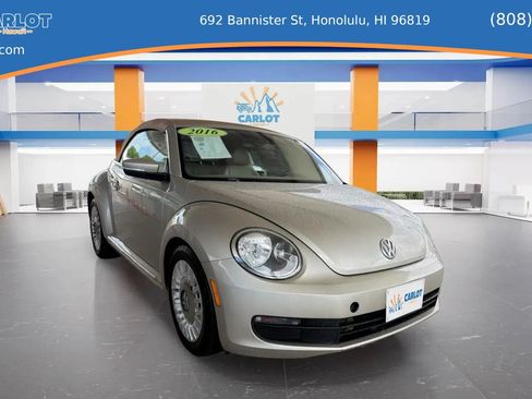 Used 2016 Volkswagen Beetle 1.8T S FWD image 12