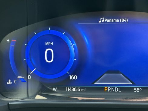 Certified 2022 Ford Escape Titanium w/ Class II Trailer Tow Package image 26