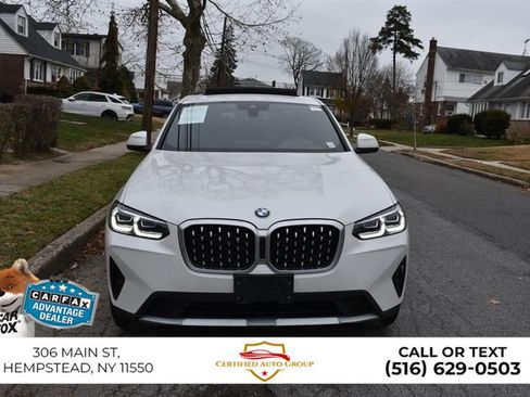 Used 2024 BMW X4 xDrive30i AWD/4WD image 3