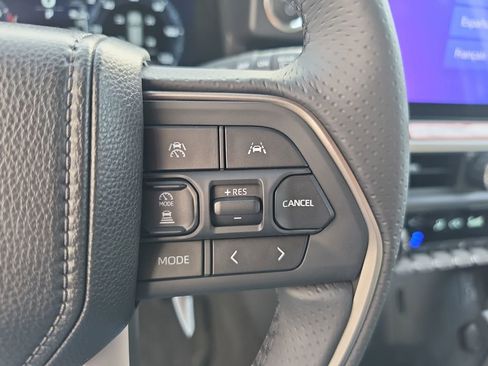 New 2026 Toyota 4Runner Limited AWD/4WD image 15