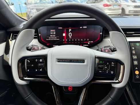 Used 2024 Land Rover Range Rover Sport AWD/4WD image 14