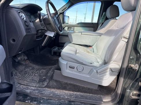 Used 2013 Ford F150 XLT w/ Luxury Equipment Group image 2
