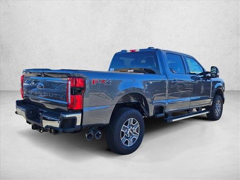 New 2026 Ford F250 Lariat w/ FX4 Off-Road Package image 2