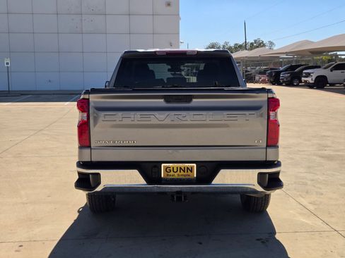 Used 2023 Chevrolet Silverado 1500 LT image 4