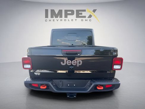 Used 2023 Jeep Gladiator Mojave w/ Trailer Tow Package AWD/4WD image 4
