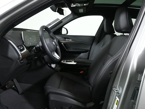New 2026 BMW X1 xDrive28i w/ Technology Package AWD/4WD image 3