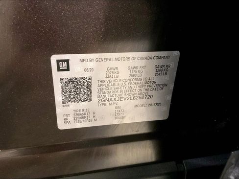 Used 2020 Chevrolet Equinox LT w/ Driver Convenience Package image 32