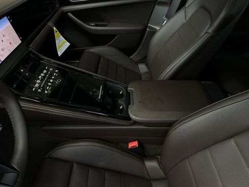 New 2026 Porsche Panamera 4 image 25