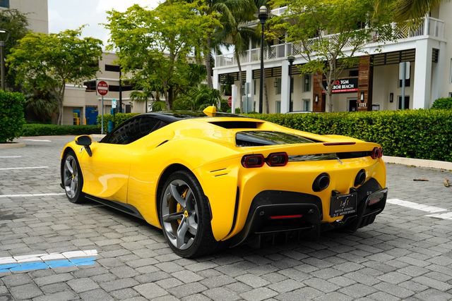 Used 2021 Ferrari SF90 Stradale AWD/4WD image 20